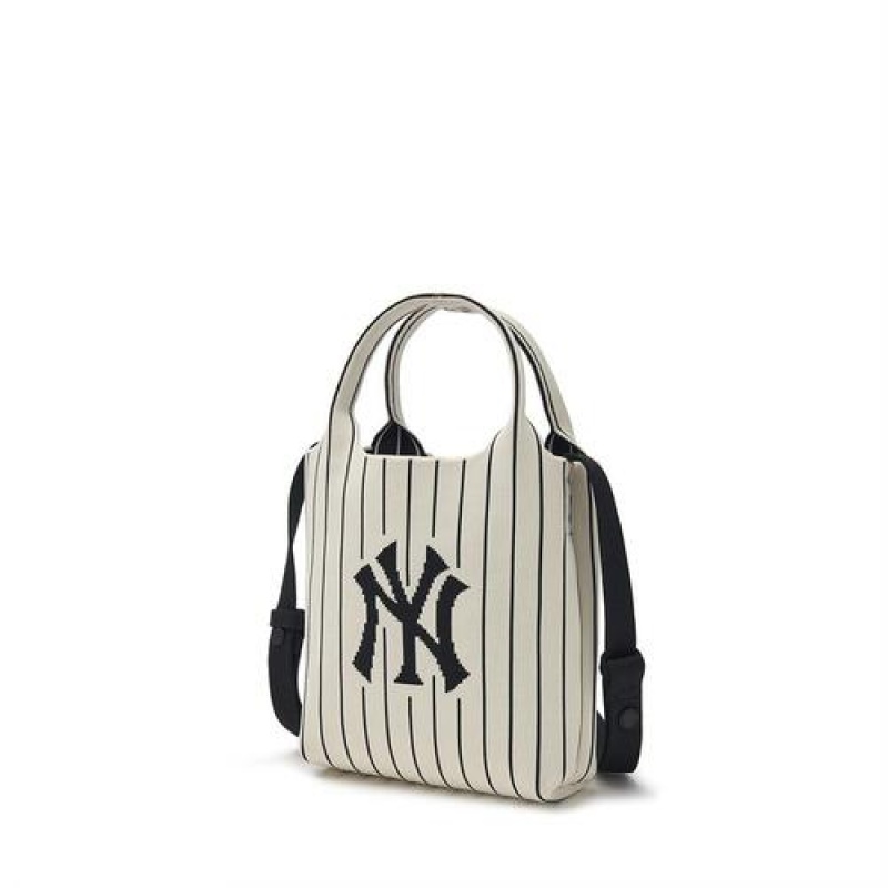 MLB Basic Big Logo Knit Crossbody Bags White | Australia_MLB25091