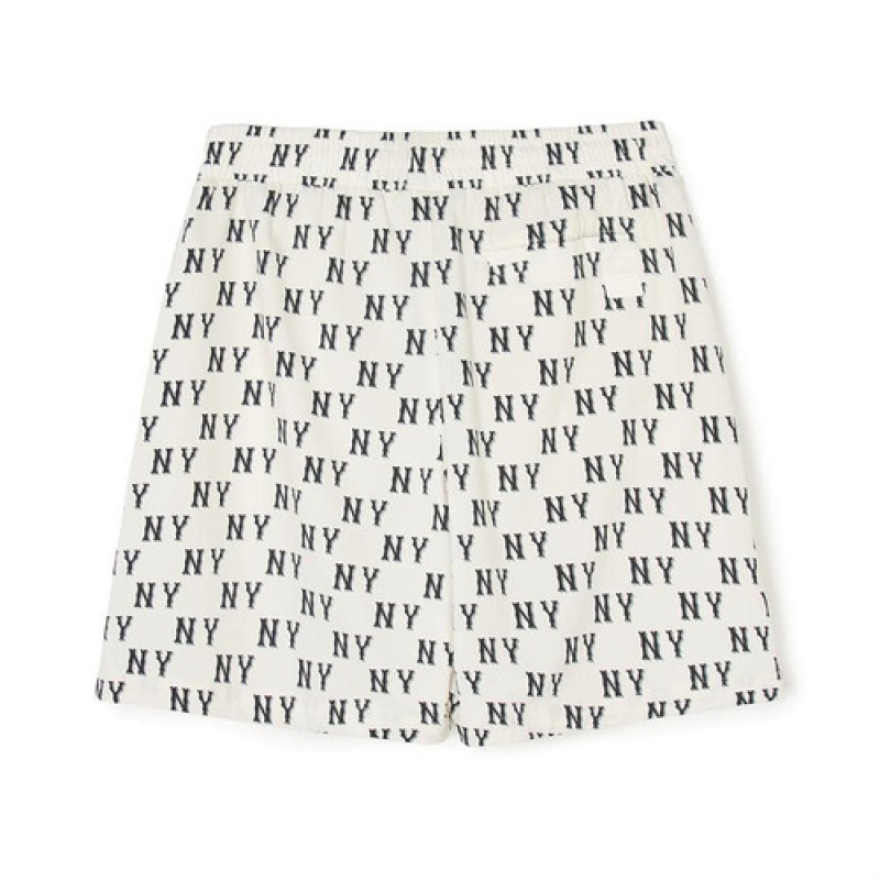 MLB Classic Monogram Print 7.5in Woven Shorts Bottoms White | Australia_MLB91538