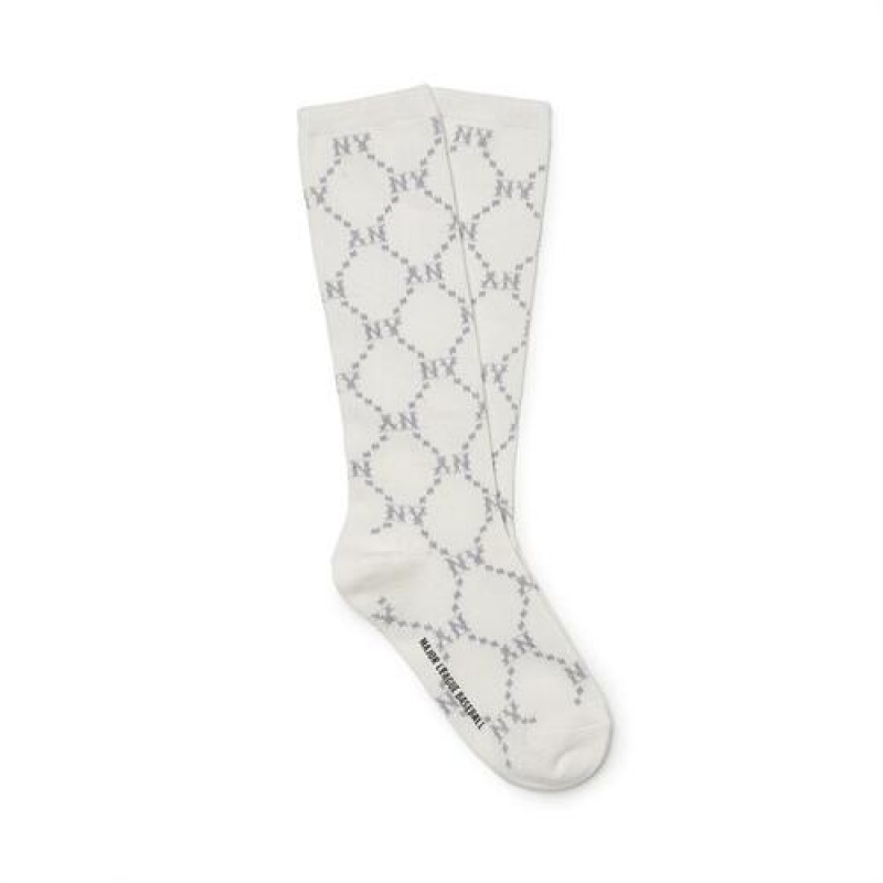 MLB Dia Monogram Knee Socks Accessories White | Australia_MLB66623