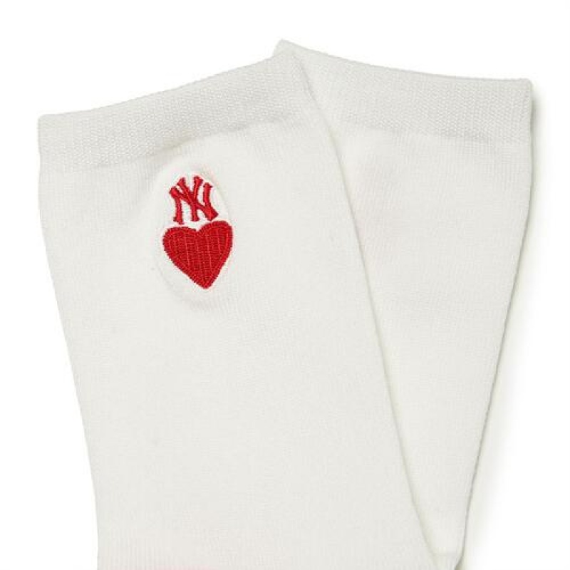 MLB Heart Point Socks Accessories White | Australia_MLB19509