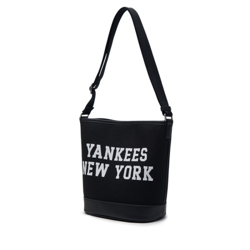 MLB Varsity Jacquard Canvas Crossbody Bags Black | Australia_MLB79313